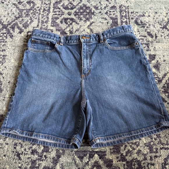 Y2K Lauren by Ralph Lauren Denim Women’s Jorts Fall Fashion Trendy Size 12P - Picture 1 of 5